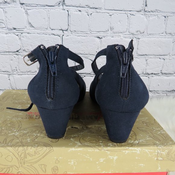 American Rag Navy Wedges - Picture 4 of 5